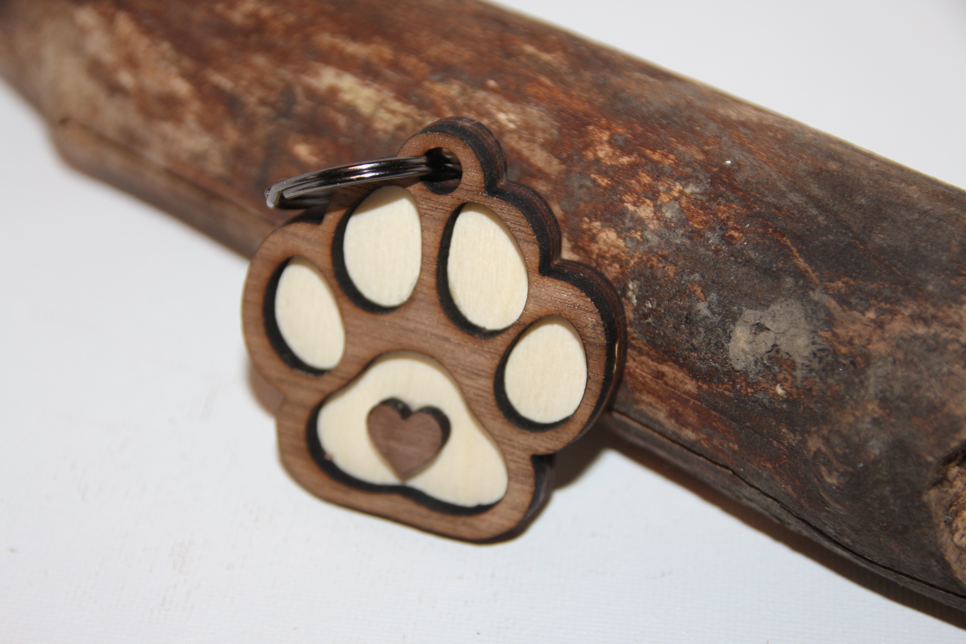 Holz Schlüsselanhänger " Hundepfote" – Bild 5